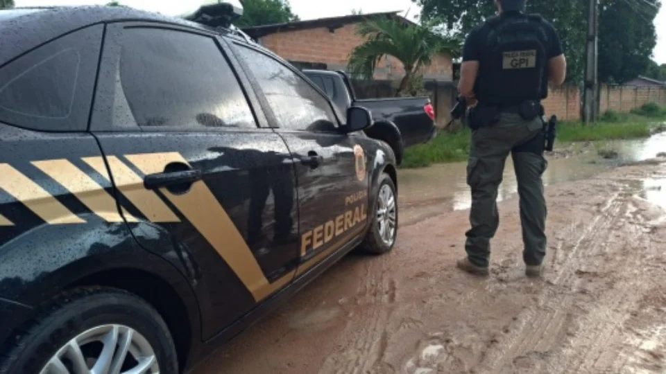 Facção criminosa com atuação em presídios é alvo de operação da PF