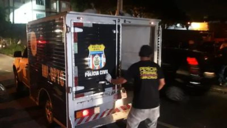 Assassinos invadem residência e matam jovem a tiros dentro do próprio quarto