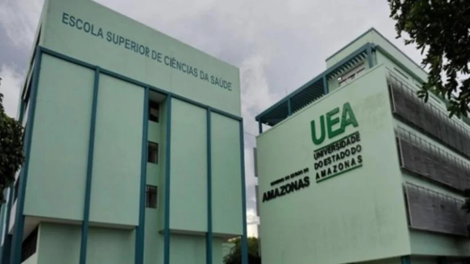 UEA lança edital para residência em três áreas da Enfermagem