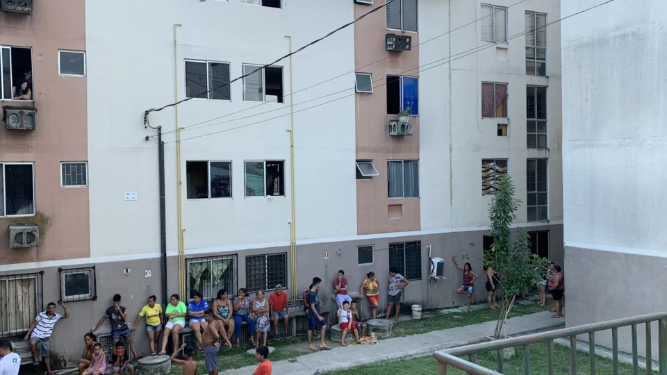 Homem é encontrado em avançado estado de decomposição dentro de casa