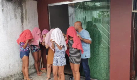 Prostituição infantil: Meninas de 13 a 17 anos eram mantidas presas em casa no Alvorada