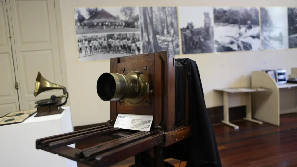 Show de death metal, exibição de filmes e exposição fotográfica no fim de semana