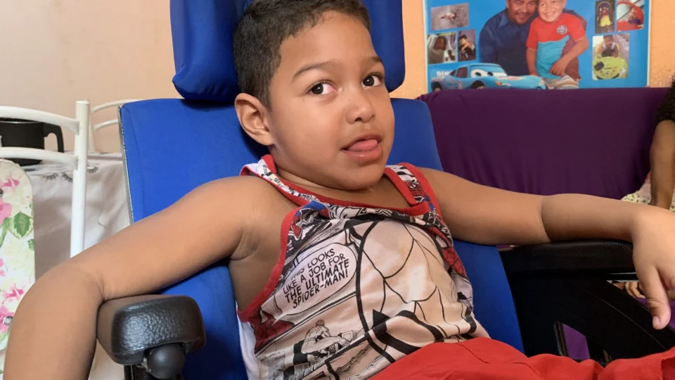 Cantor Uendel Pinheiro convoca público para feijoada solidária do “Valdinho”, no dia 8 de setembro