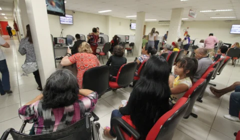 Aposentados da Amazonprev têm 48h para se recadastrar e evitar suspensão de benefícios