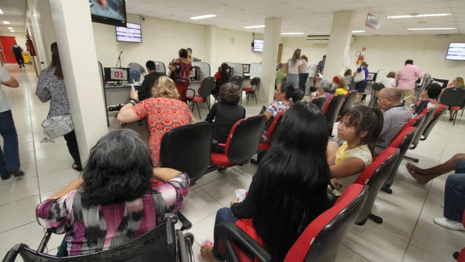 Aposentados da Amazonprev têm 48h para se recadastrar e evitar suspensão de benefícios