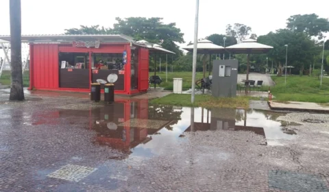 Permissionários reagem à parada de ônibus mais cara do Brasil de Arthur Neto