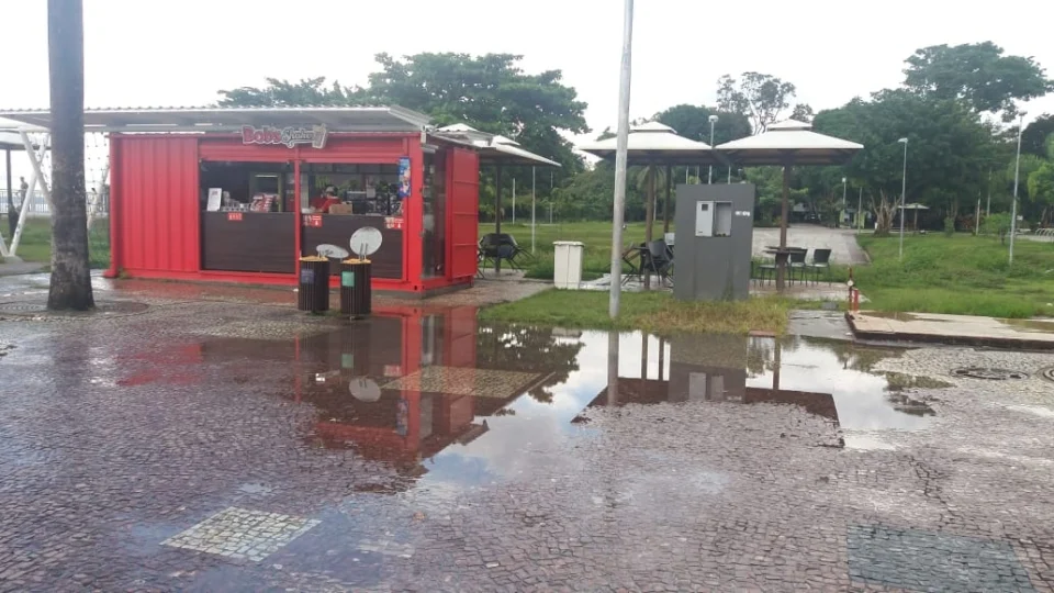 Permissionários reagem à parada de ônibus mais cara do Brasil de Arthur Neto