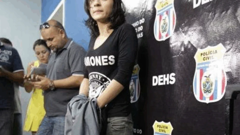 Júri popular: filha que matou pai com 13 facadas em 2015 em Manaus sentia “nojo” do genitor, acusado de estuprá-la