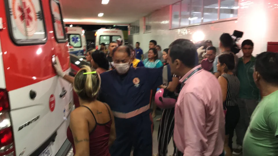 Tiroteio termina com 5 pessoas baleadas na Colônia Oliveira Machado – Uma criança foi atingida