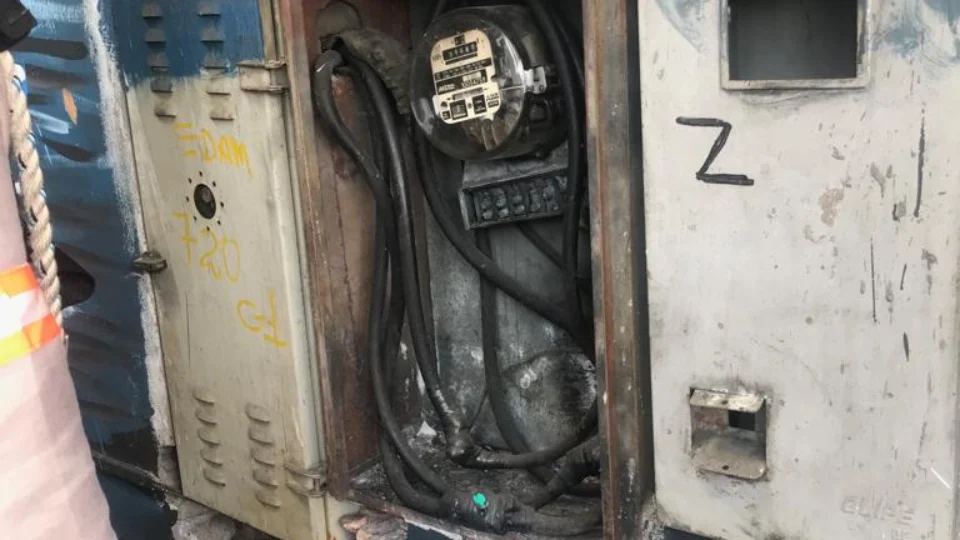 Dono de fábrica de gelo no bairro São Geraldo é detido por furto de energia