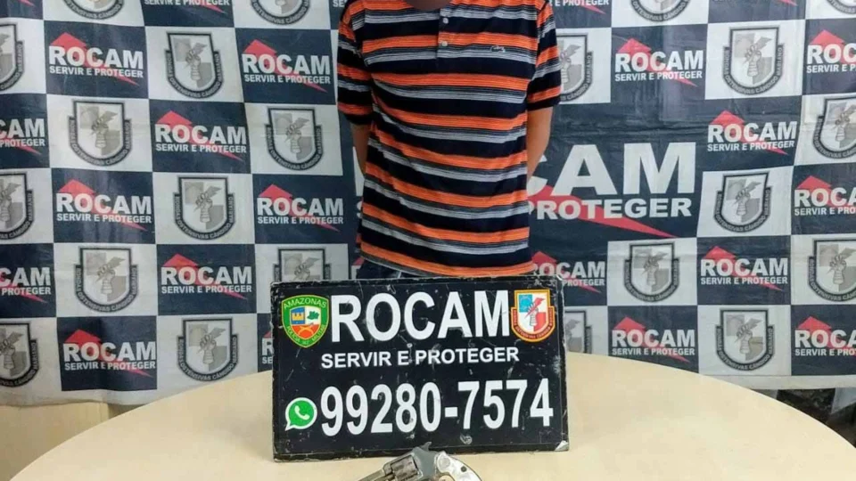 Polícia prende homem com armas e objetos roubados na zona Oeste de Manaus