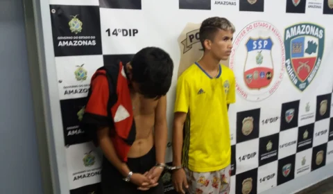 Irmãos do tráfico são presos enquanto torturavam menor amarrado em árvore