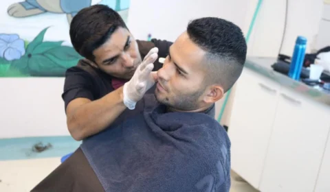 Ação no Cecon oferece corte de cabelo e brindes no Dia dos Pais, nesta sexta (9)