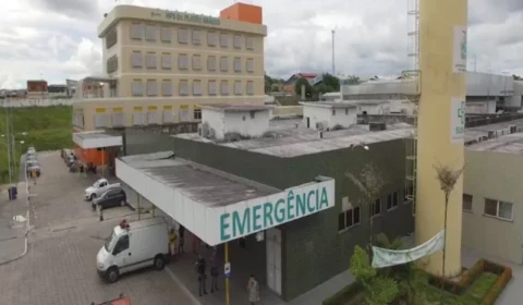 Homem sai para jogar bola e morre após levar 8 tiros na zona Leste