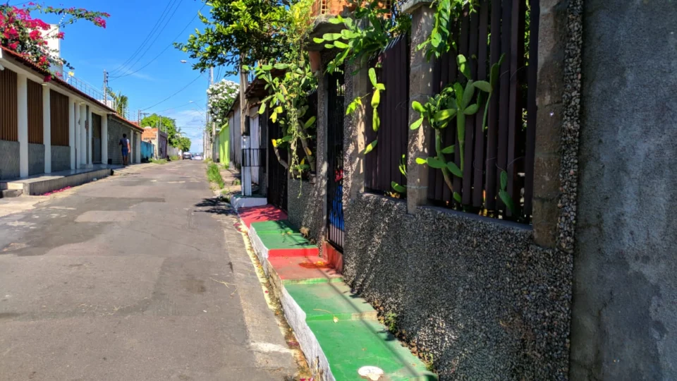 Após atirar para ameaçar vizinha, homem faz filho de escudo e é preso