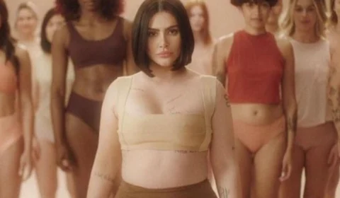 ‘O estado do meu corpo interfere na sua vida?’, rebate Cleo Pires ao ser chamada de gorda