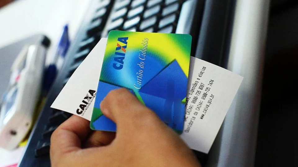 Caixa anuncia regras e prazos para saques do FGTS e cotas do PIS