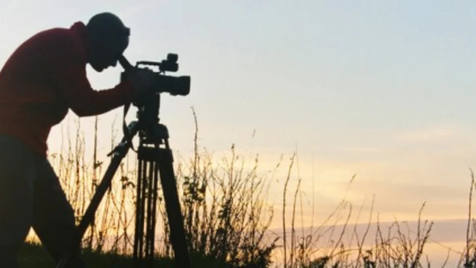 Documentário sobre cinéfila e curtas-metragens serão exibidos no Cineteatro Guarany