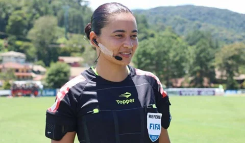 Árbitra paranaense vai apitar a final entre Manaus e Brusque na Arena da Amazônia