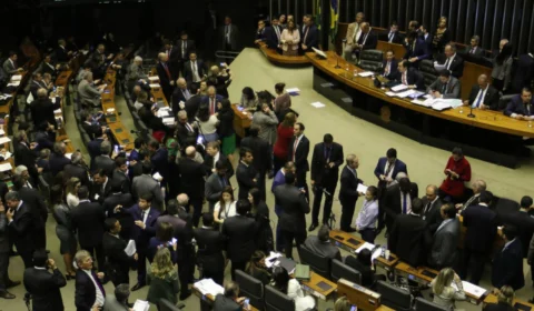 Votação da reforma da Previdência em segundo turno deve começar hoje