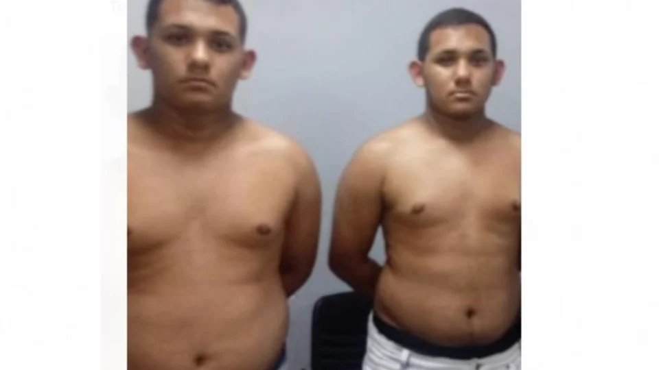 Corpos encontrados torturados são de adolescentes e irmãos gêmeos