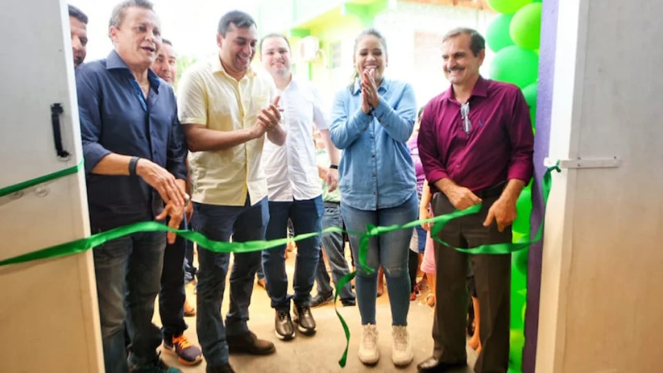 Governo reinaugura hospital em Manicoré