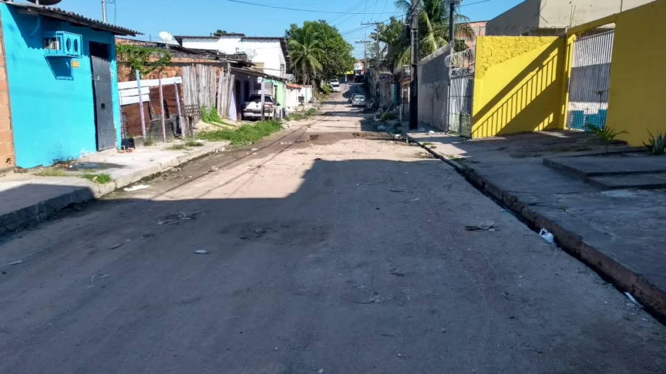 ‘Moramos na cidade, mas nem parece’ conta moradora do bairro Novo do Jorge Teixeira