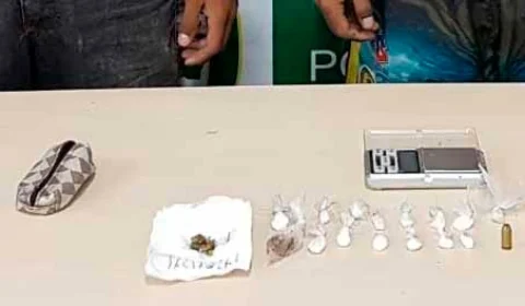 Jovens são apreendidos vendendo drogas na Comunidade da Sharp