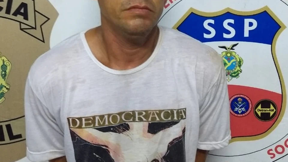 Homem é preso por espancar esposa no Tancredo Neves; vizinhos denunciam
