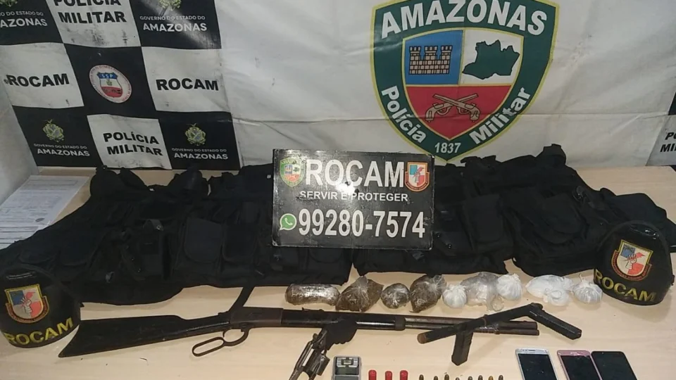 13 pessoas são presas por tráfico de drogas e roubos em Manaus