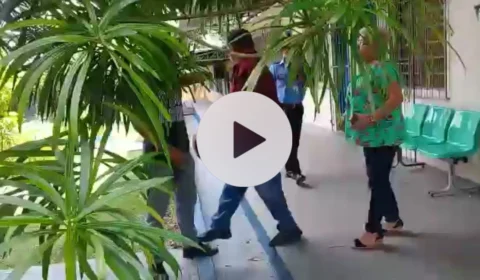 VÍDEO: Professor discute com pai de aluno e é agredido em escola de Manaus