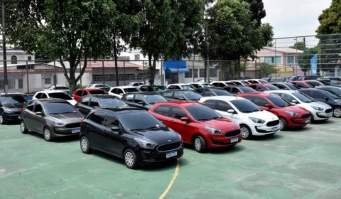 Polícia desarticula esquema de venda fraudulenta de veículos e recupera 73 carros