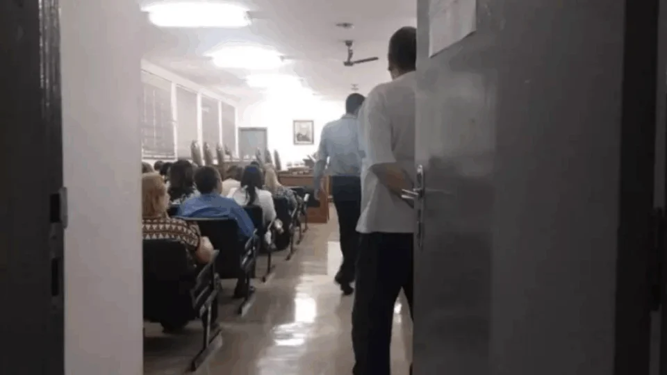 Mulher é condenada por tentar envenenar ex de namorado