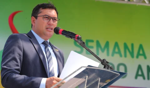 Wilson Lima inicia Semana da Pátria do Amazonas e anuncia novo secretário de Educação