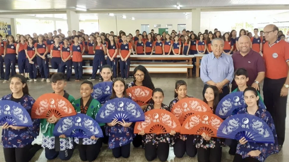 Reconhecimento! Maurício de Souza visita e concede palestra à alunos de Escola Bilíngue em Manaus
