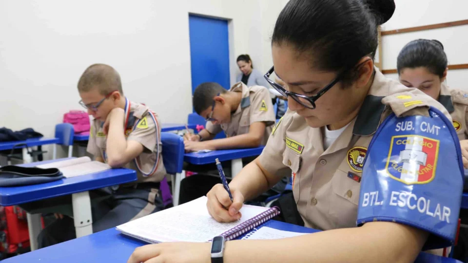 Conquista:alunos de Colégios da Polícia Militar são premiados em Olimpíada Internacional de Matemática, no Japão