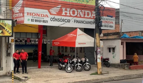 Funcionários de concessionária de motos são assaltados no local de trabalho no Manoa