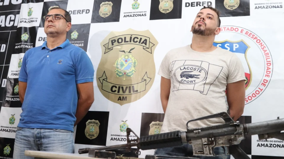 Trio é preso por planejar roubo a um banco da capital