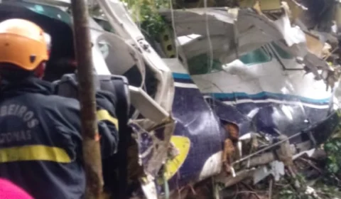 A queda do avião com servidores do Governo do Amazonas, em imagens