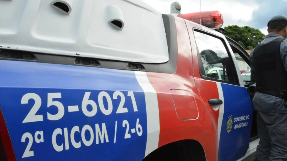 Dupla confessa roubo de celulares e é presa, no Centro de Manaus