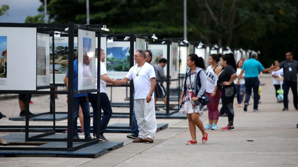 Manaus 350:  Exposição traz imagens históricas e nostálgicas da capital amazonense, na Ponta Negra
