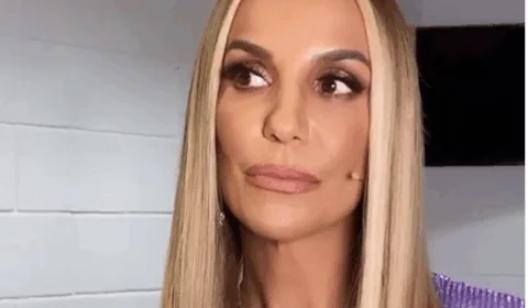 Novo visual: Ivete Sangalo surge loiríssima e coleciona elogios. Veja vídeo!