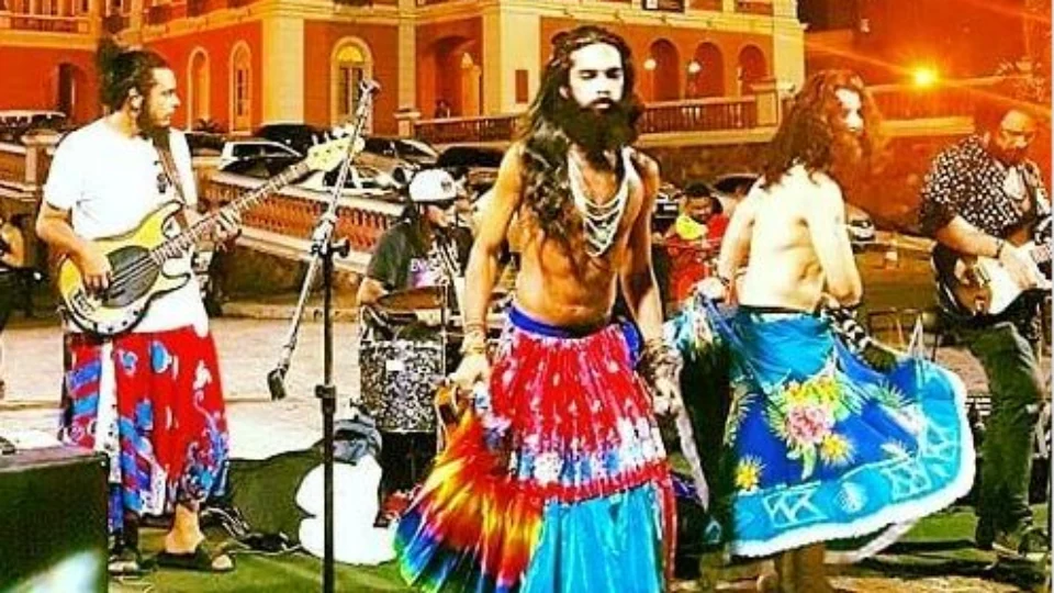 Ramon Marola se apresenta na Vila Vagalume com o projeto Acordes, Canção e Poesia