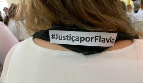 Veja fotos do protesto ‘Justiça por Flávio’  contra a prisão domiciliar de Alejandro Valeiko