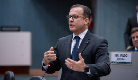 ‘Minhas dúvidas viraram convicção’, diz Chico Preto sobre uso da estrutura da Prefeitura no caso Flávio