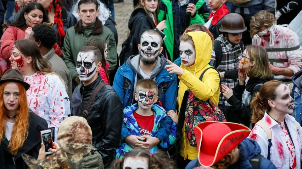 Saiba como comemorar o Halloween em segurança
