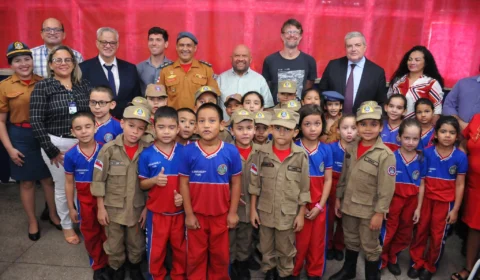 Escola Estadual militar terá ensino bilíngue português-francês, em Manaus