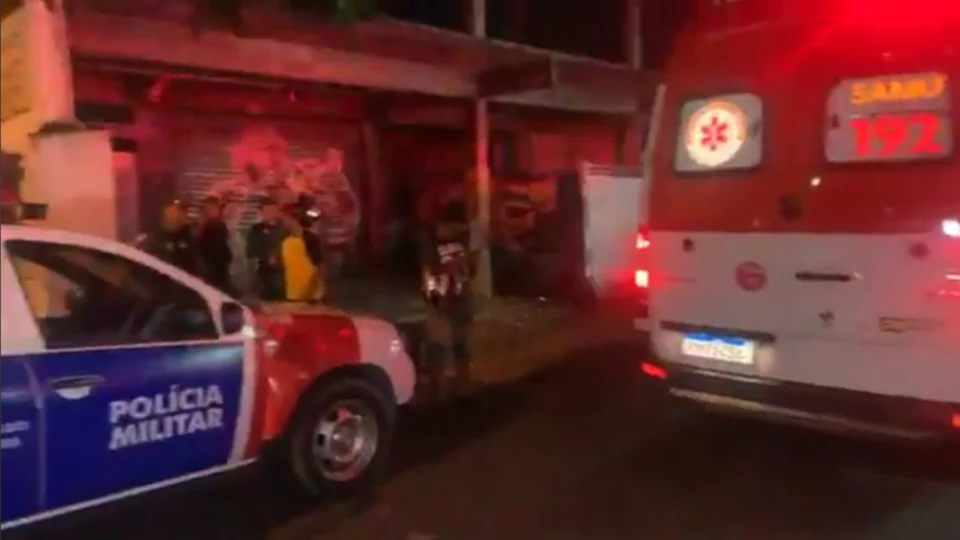 Tiros e homem baleado assusta moradores na zona Centro-Sul de Manaus