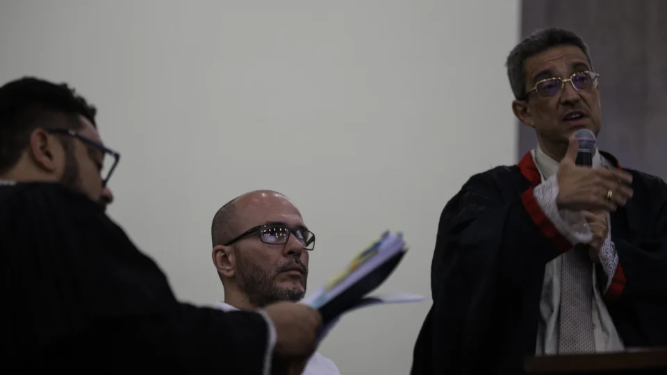 Durante interrogatório Sotero nega as acusações e diz que infelizmente teve que reagir a agressão