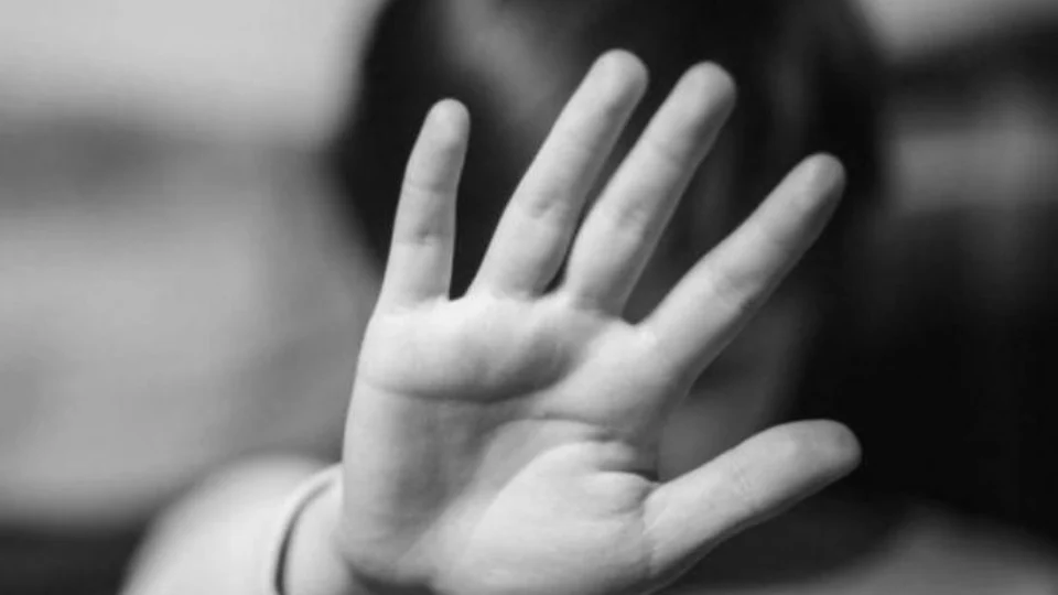 Homem é preso por abusar sexualmente de enteada de 10 anos no Alvorada 2